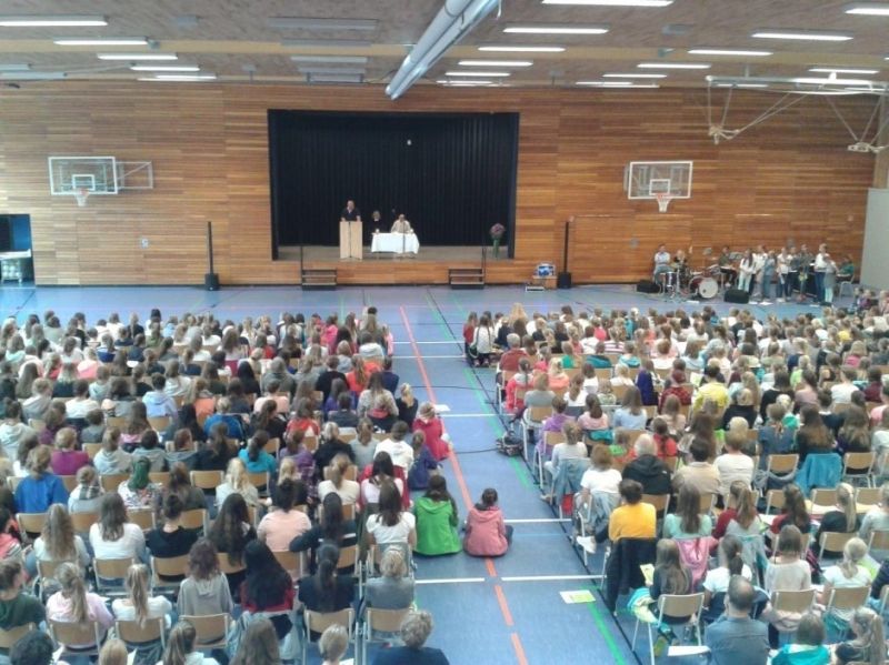 Schuljahresanfangsgottesdienst auf Hohenburg